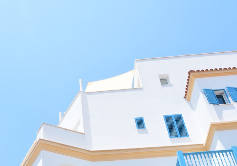 Buying in a listed landscape